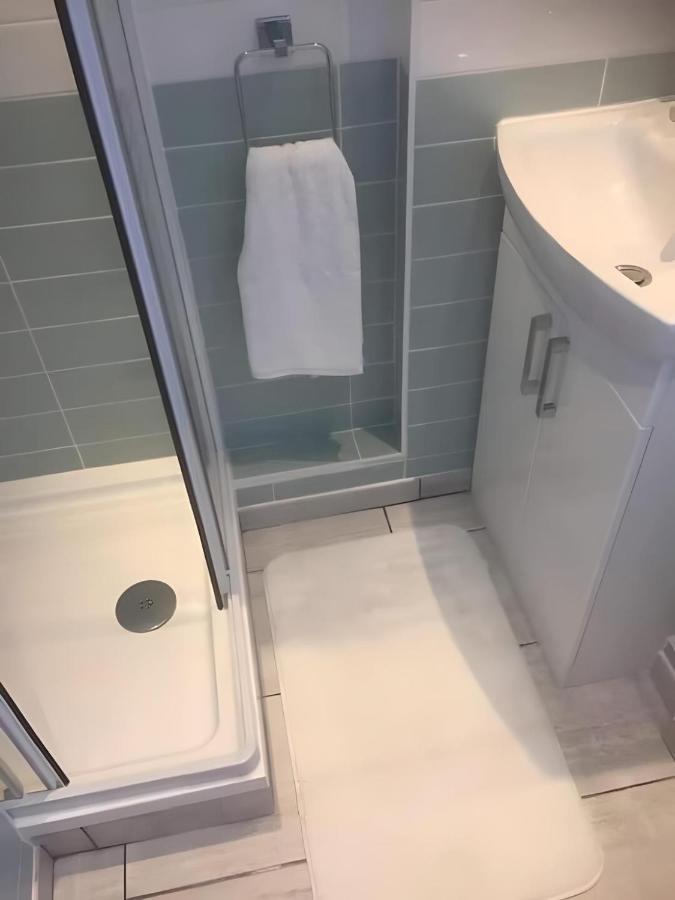 Edina Place -Lovely Central One Bedroom Apartment Единбург Екстер'єр фото